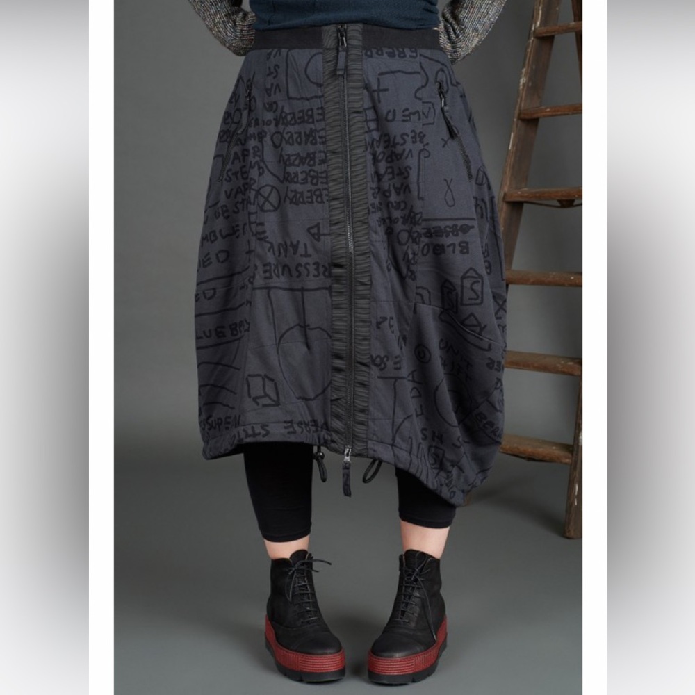 Rundholz Black Label Asymmetrical Tulip Skirt in Dark Gray and Black Print - Picture 2 of 16